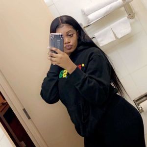 Meet your Posher, May